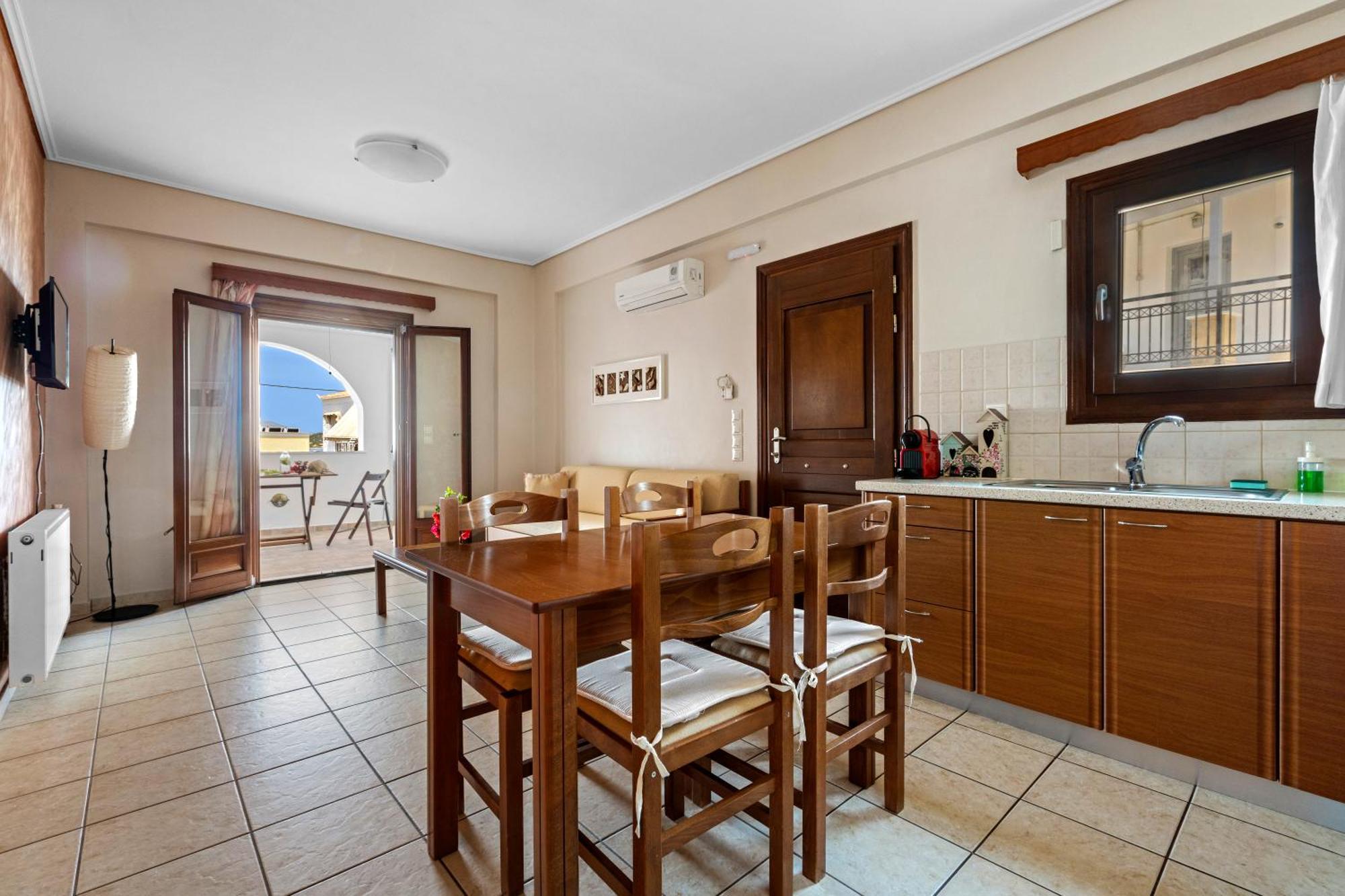 Spetses Center Comfy Apartment ภายนอก รูปภาพ