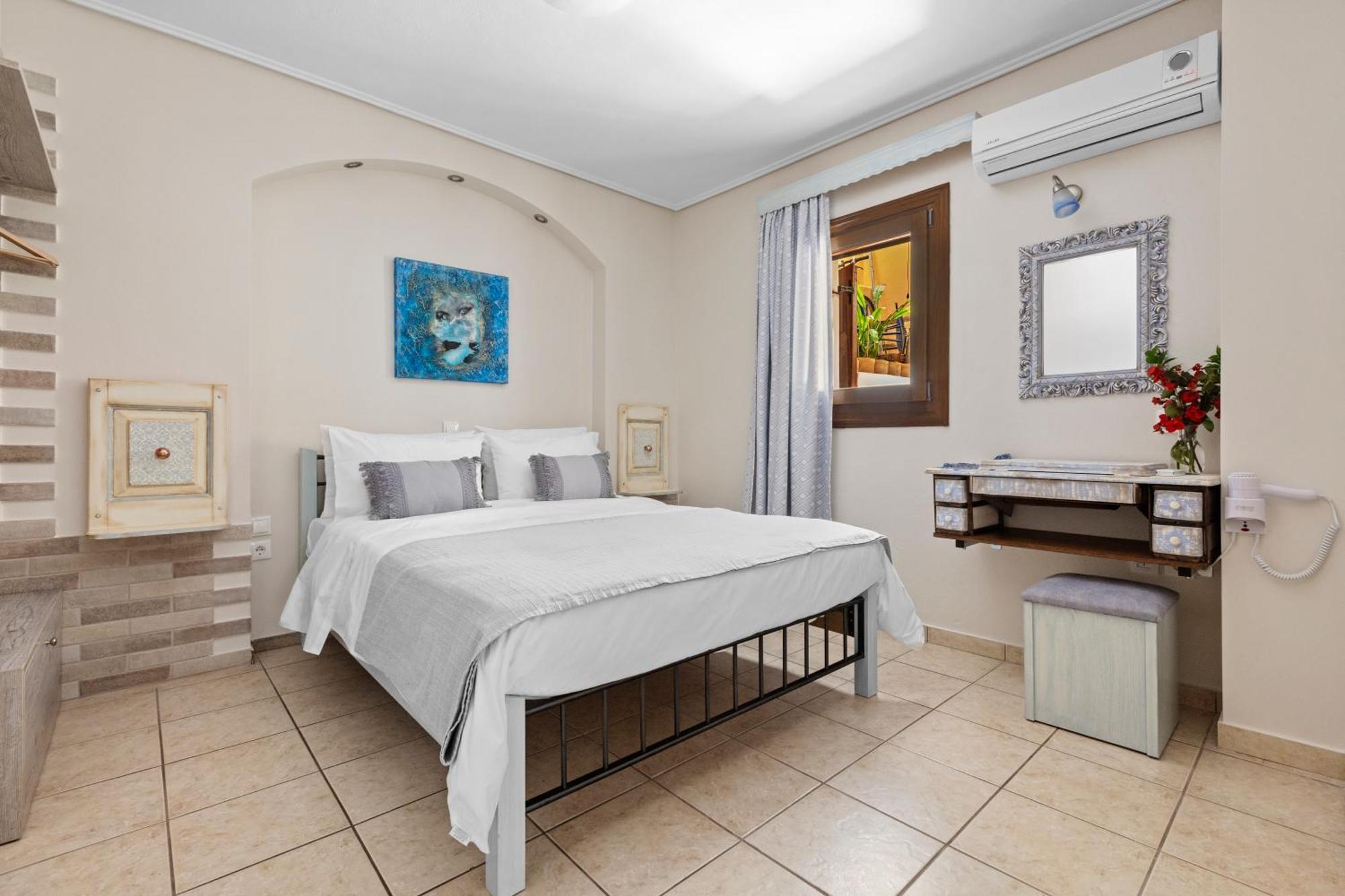 Spetses Center Comfy Apartment ภายนอก รูปภาพ
